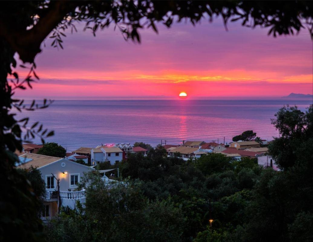 Casa Tramonto Beach View Άγιος Γόρδιος Εξωτερικό φωτογραφία